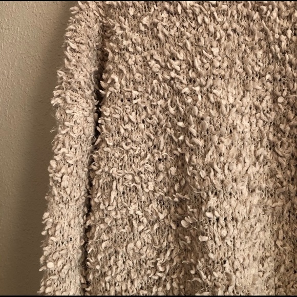 Cream Popcorn Knit Hollister Cardigan Sweater - Picture 3 of 6